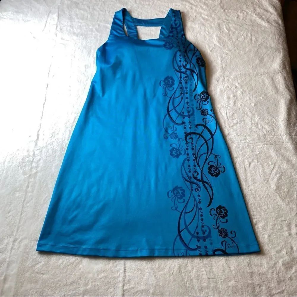 Athleta Blue Momentum Dress Size Small
